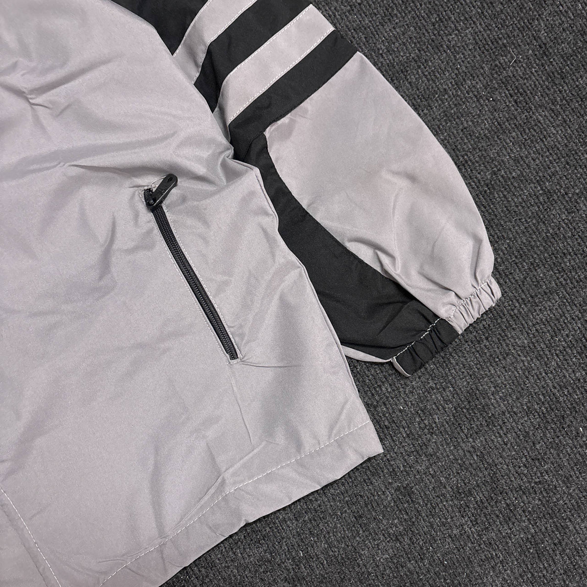 GREY HOODED JACKET