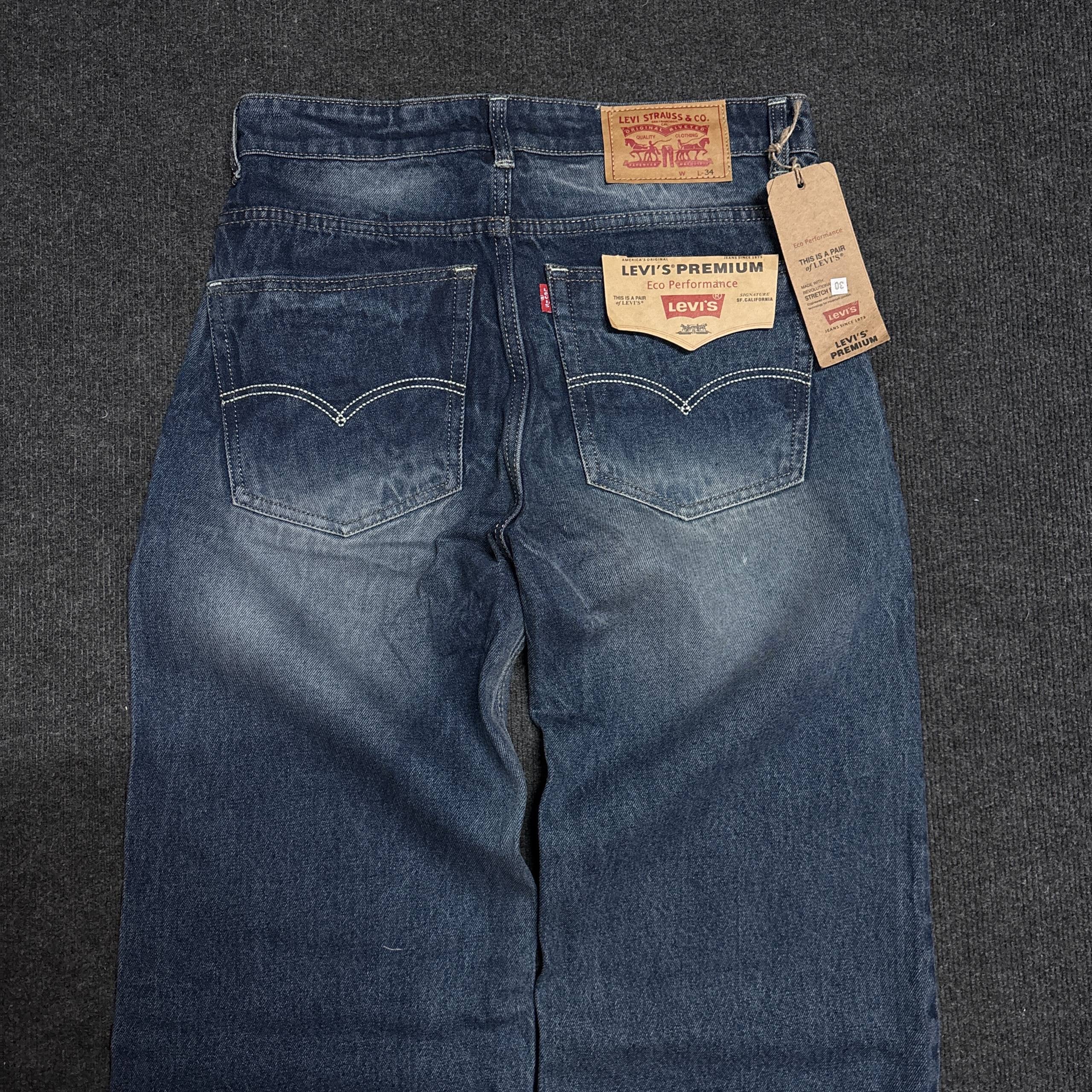 LEVI’S DENIM