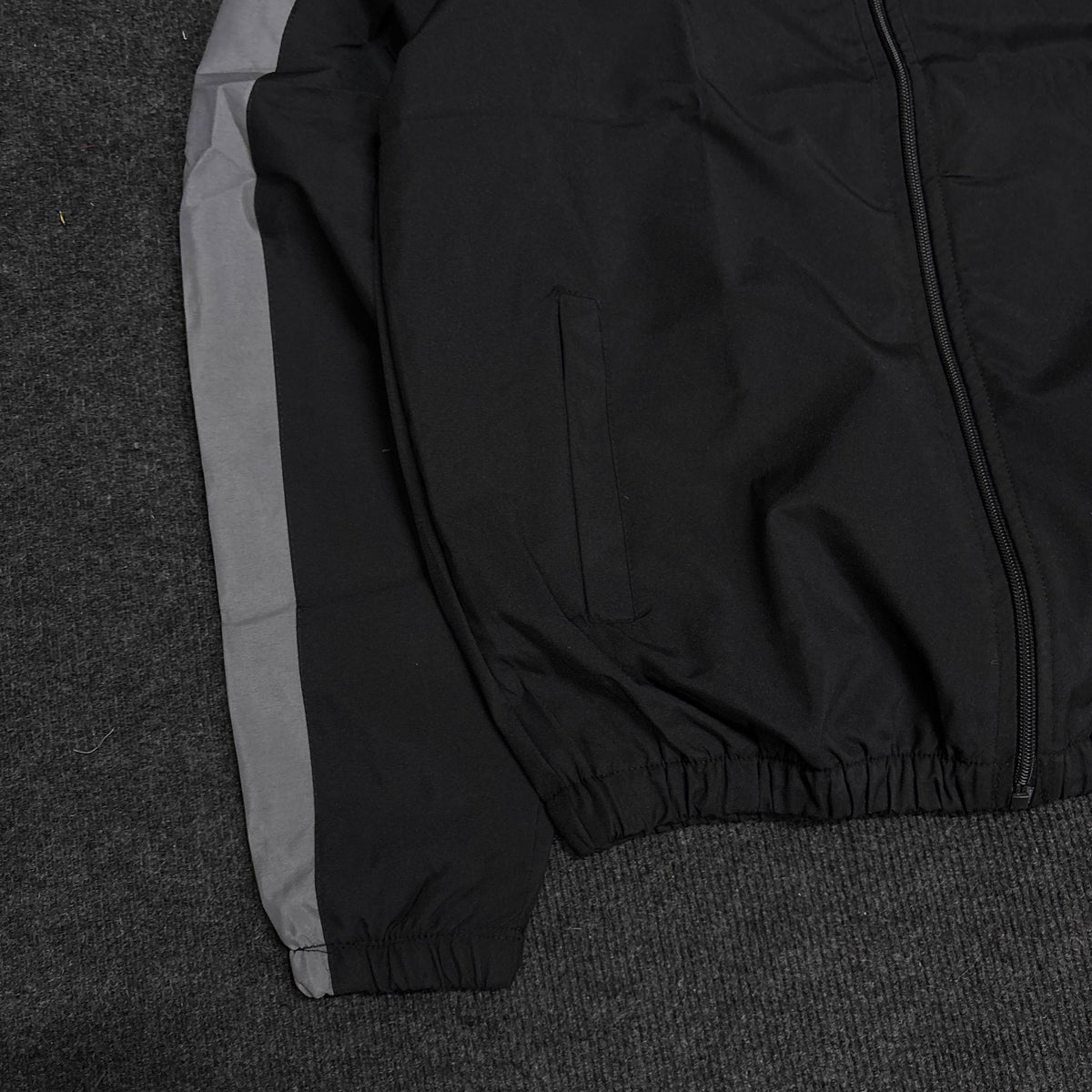 NIKE BLACK GREY JACKET