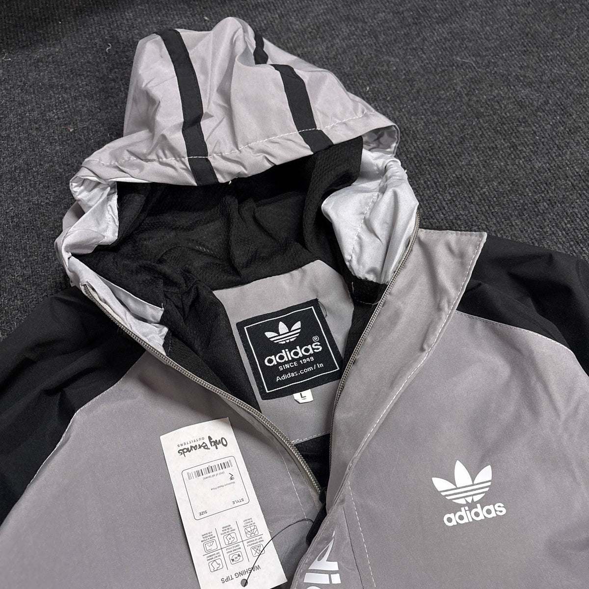 GREY HOODED JACKET