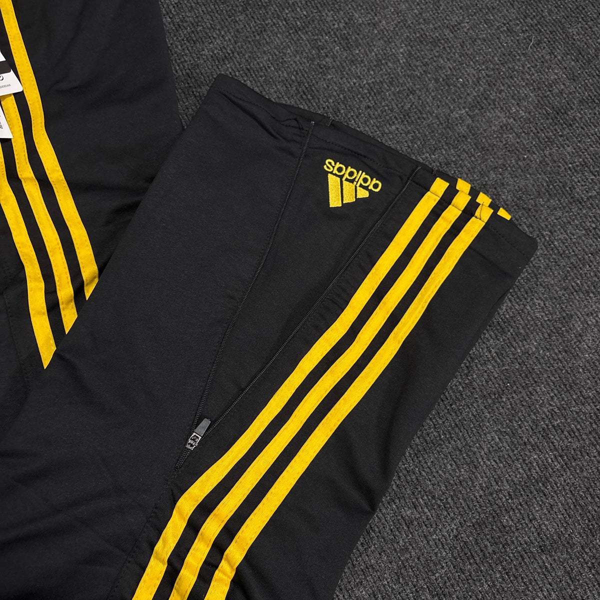 ADIDAS BLACK PREMIUM TRACK