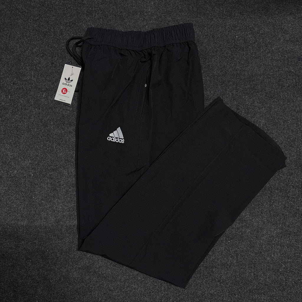 ADIDS BLACK TRACK