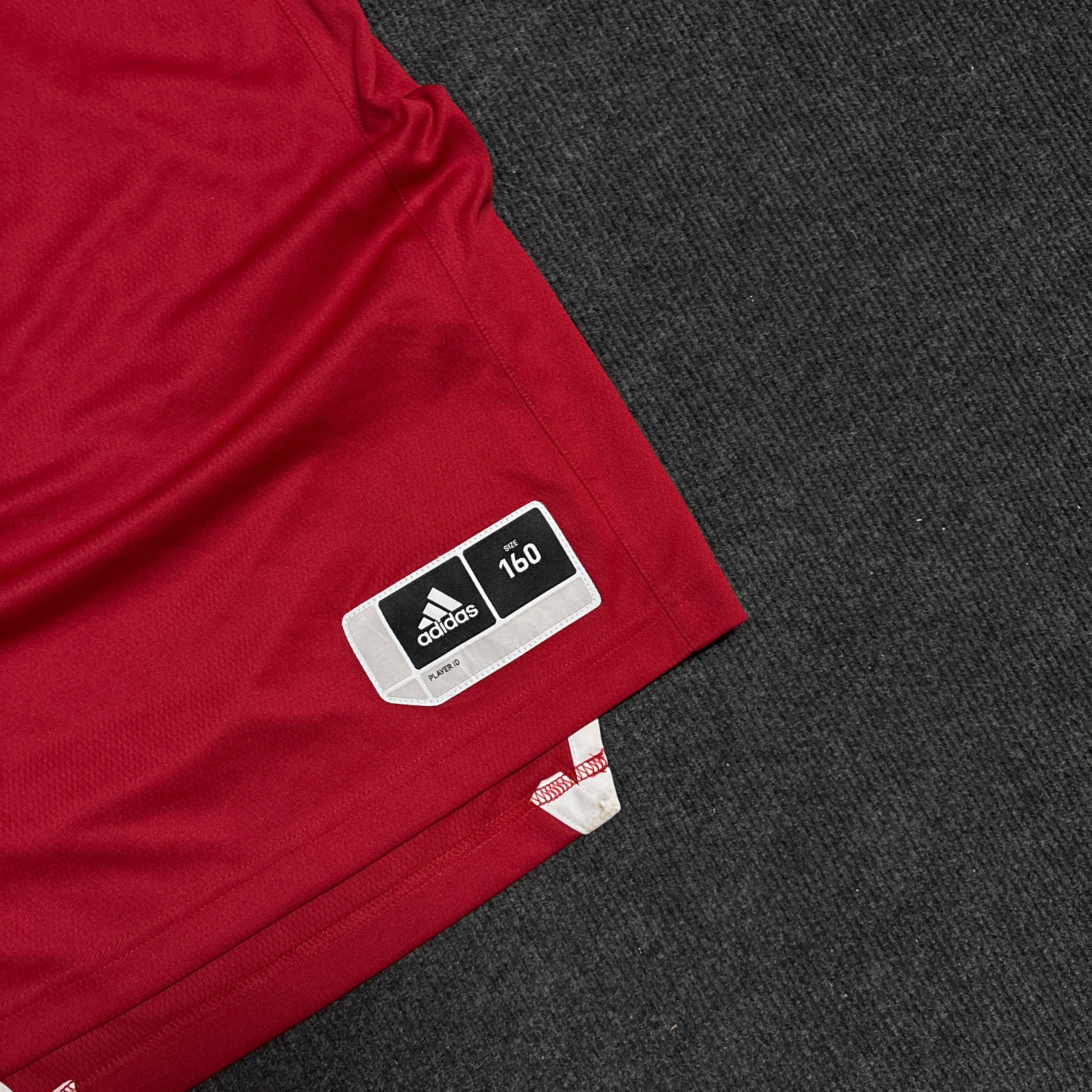 ADIDS SLEEVELESS JERSEY
