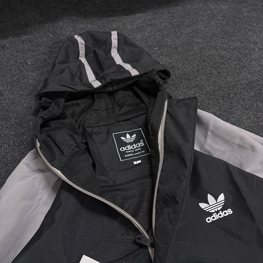 BLACK HOODED JACKET