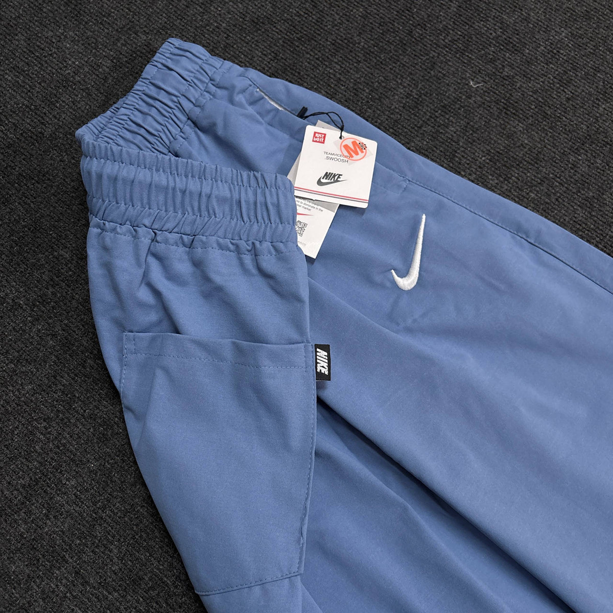 NIKE PREMIUM BLUE CONVERTIBLE TRACK