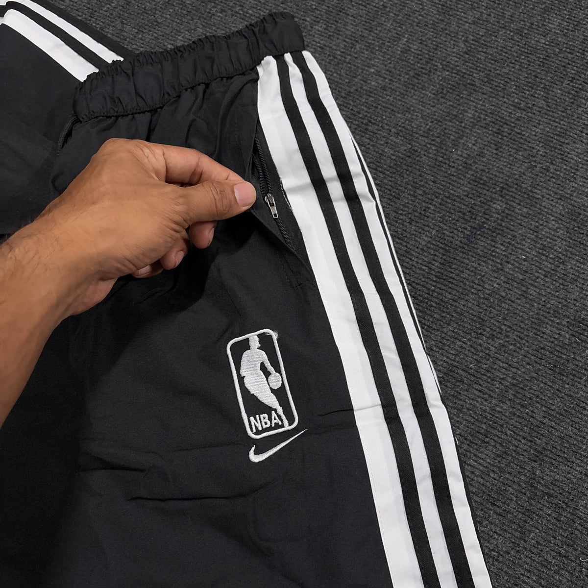 NIKE BLACK TRACKSUIT SET