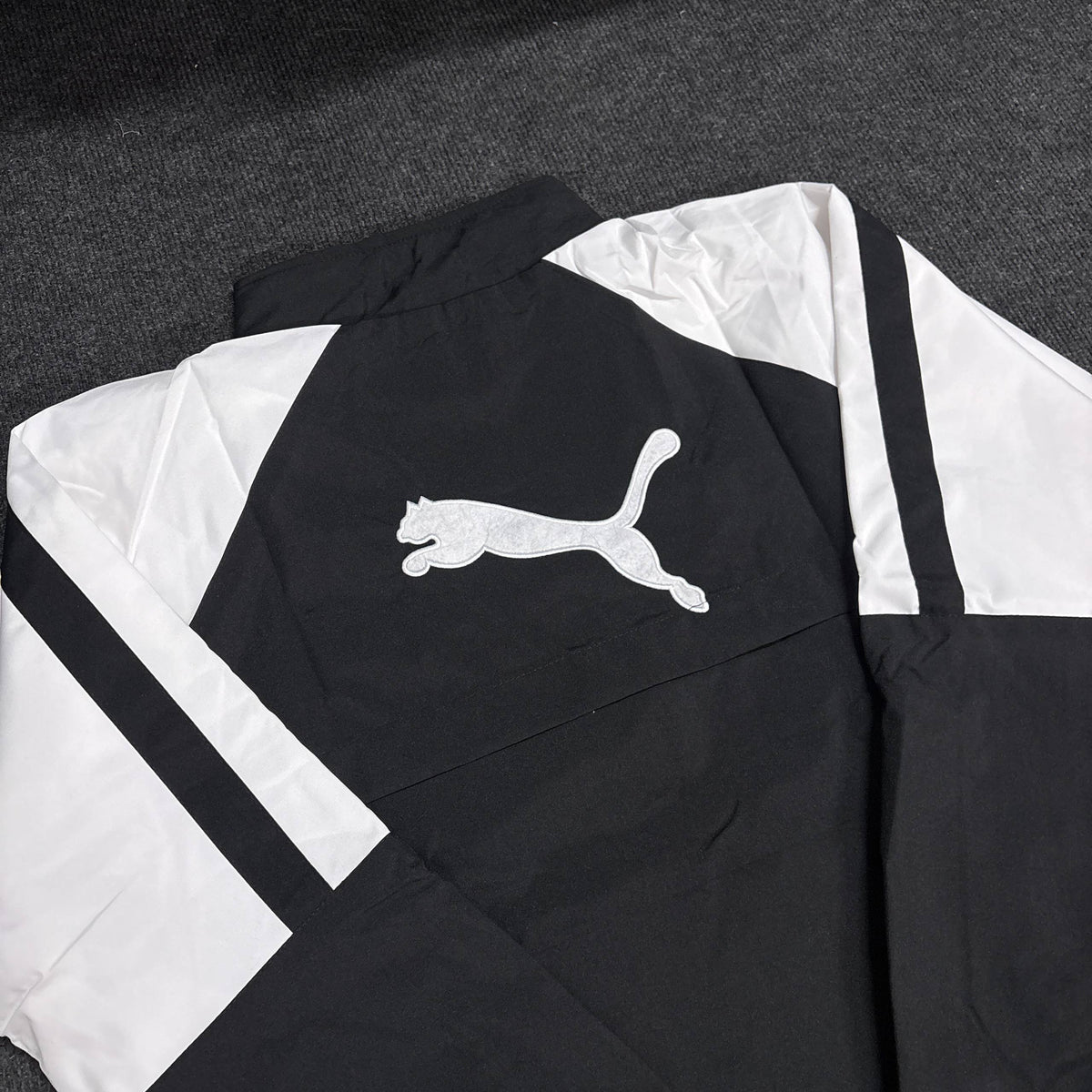 PUMA BLACK PREMIUM JACKET
