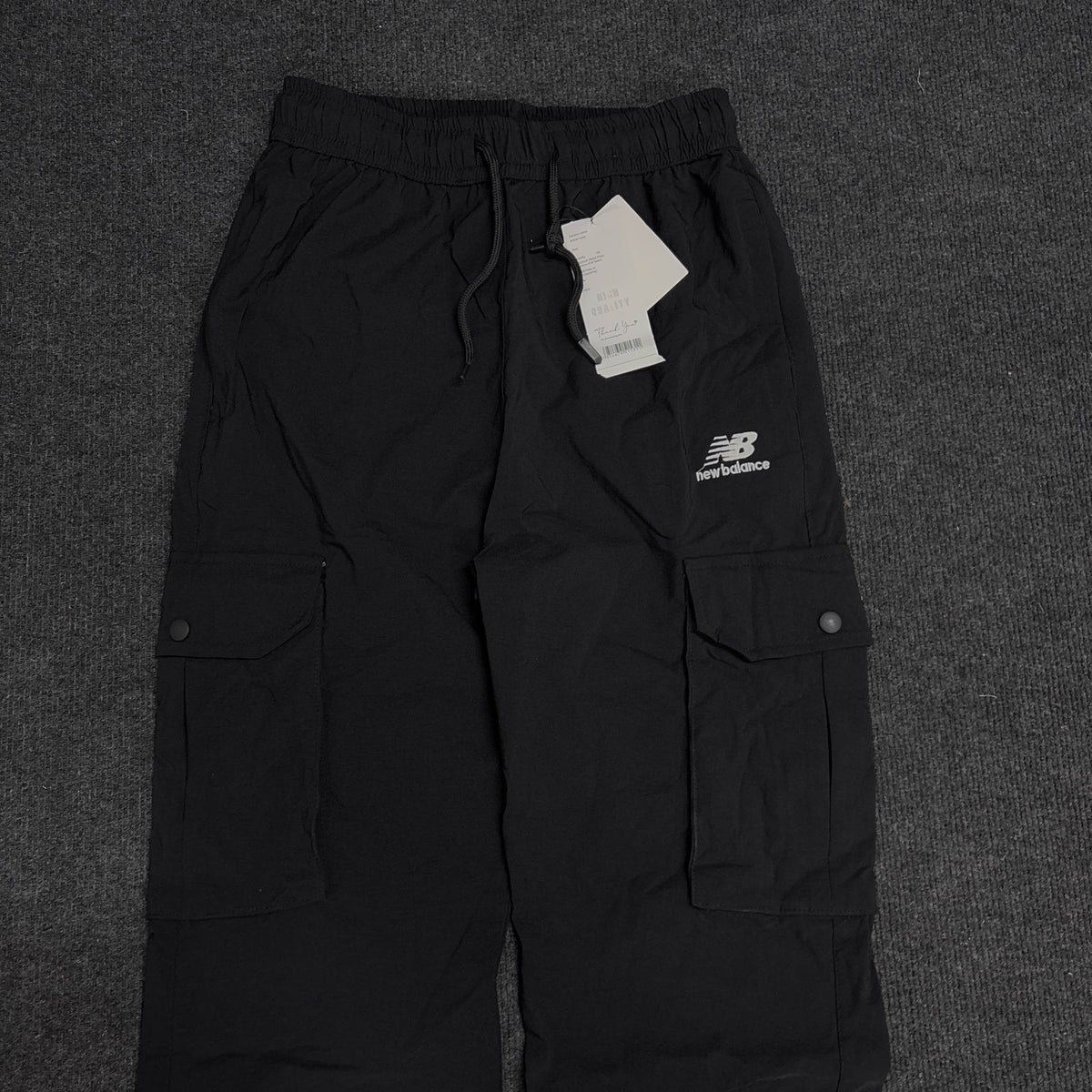 NEW BALANCE CARGO TRACK