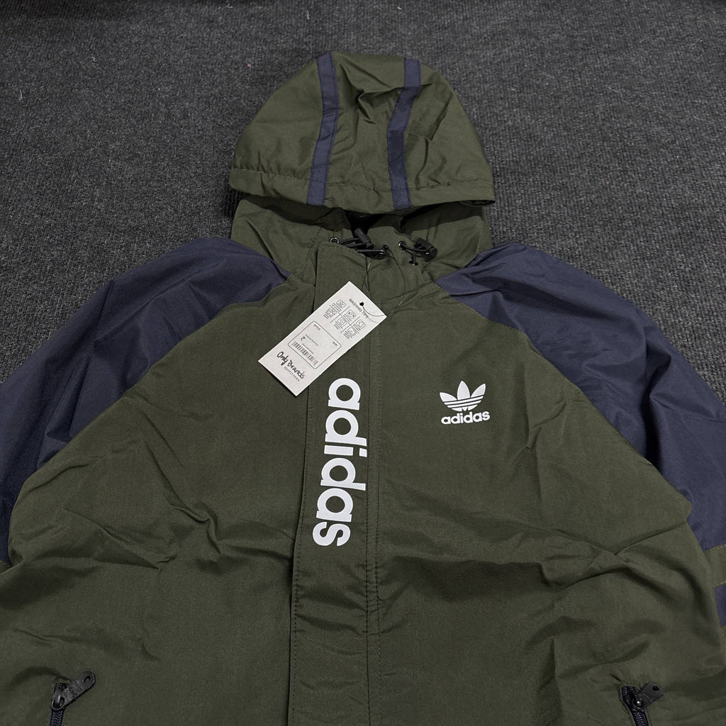 GREEN HOODED JACKET