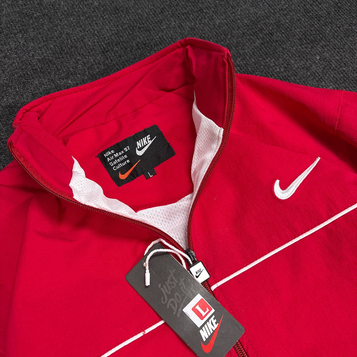 NIKE RED PREMIUM JACKET