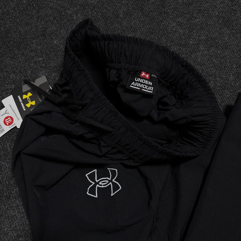 UNDR ARMR BLACK TRACK