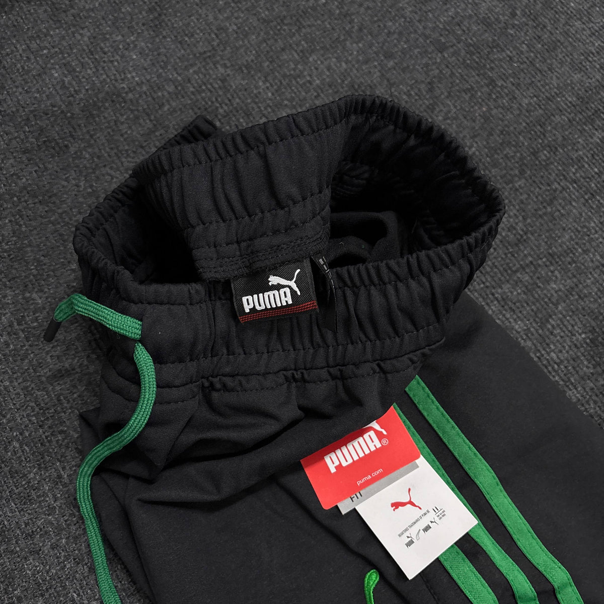 BLACK PUMA PREMIUM TRACK