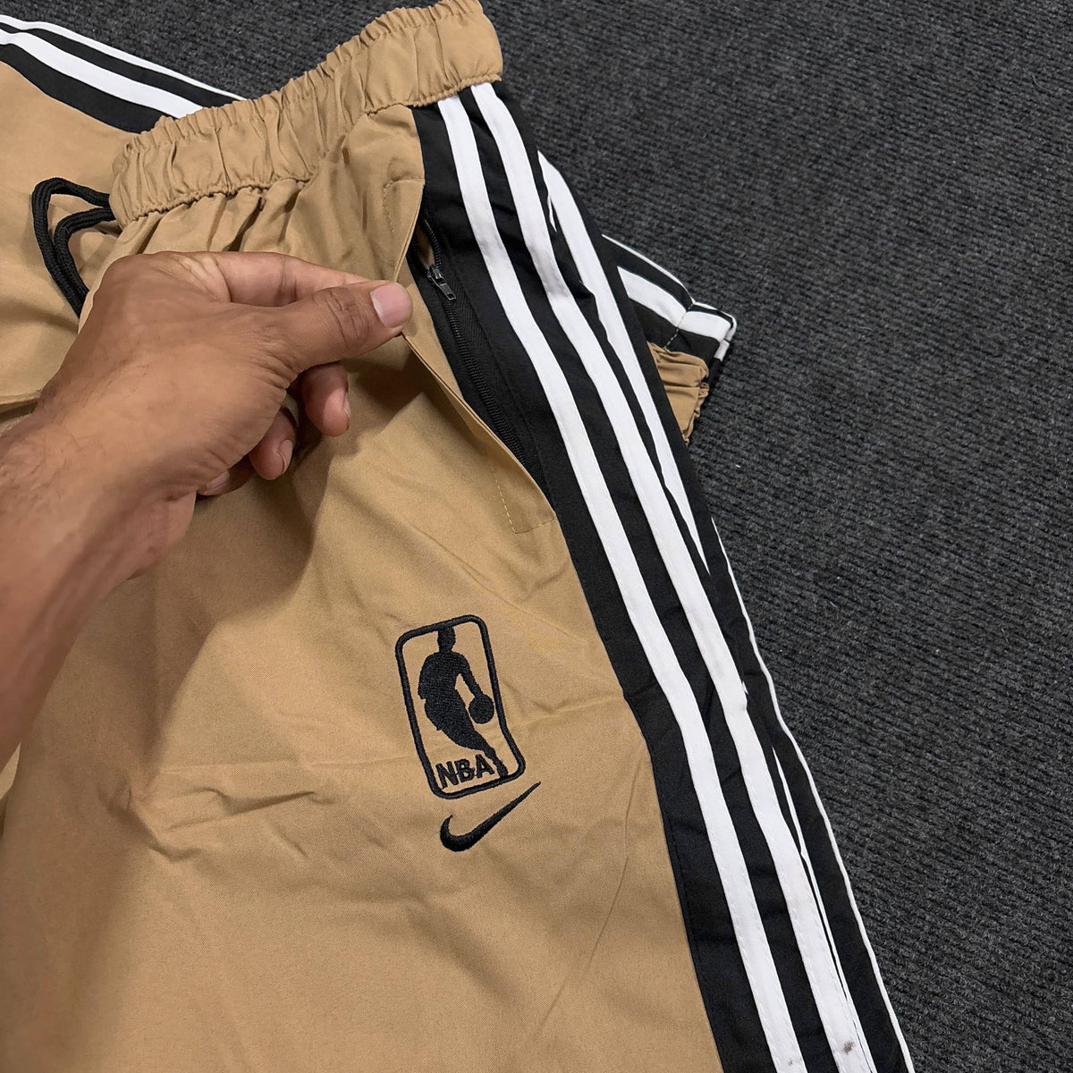 NIKE BEIGE TRACKSUIT SET