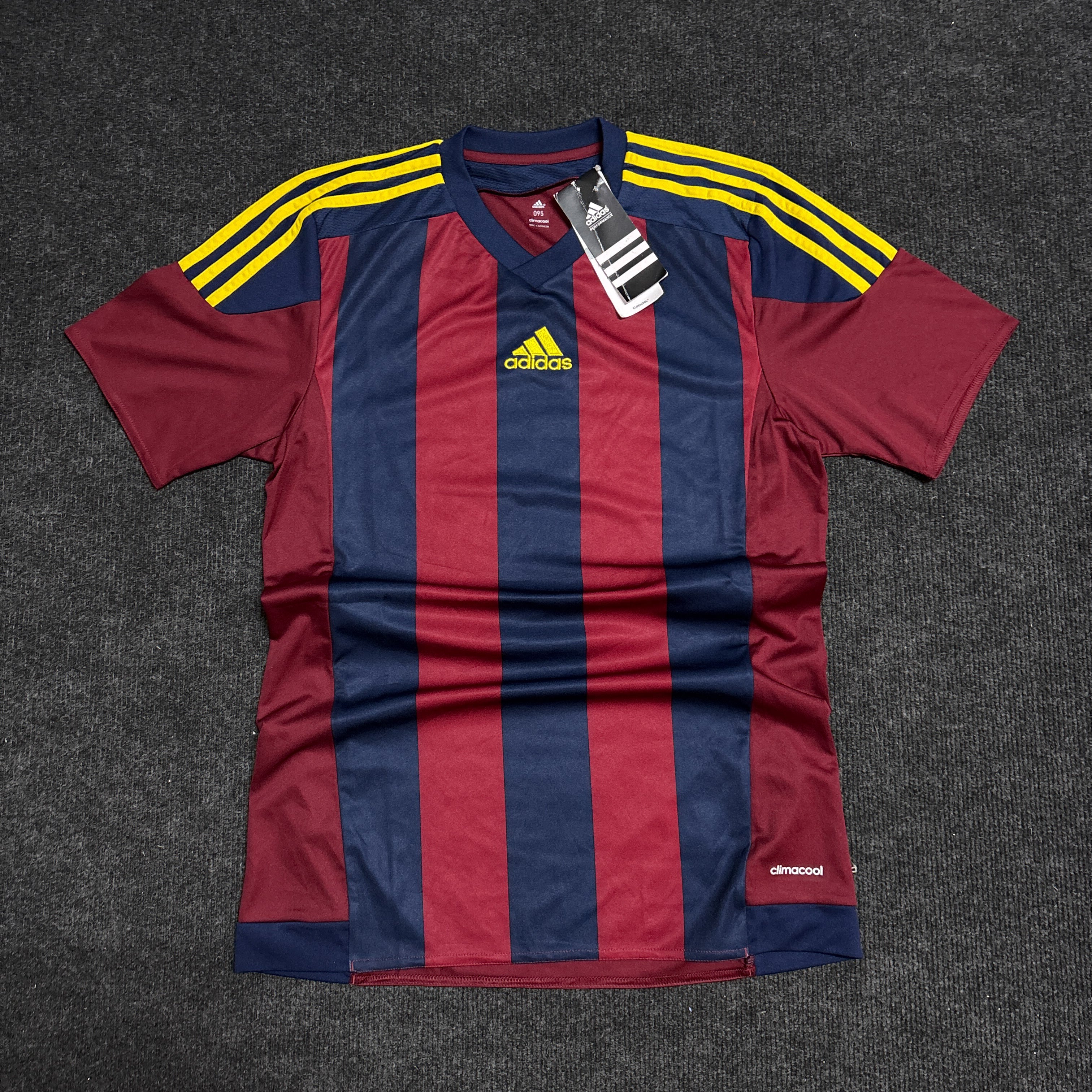 ADIDS MAROON JERSEY