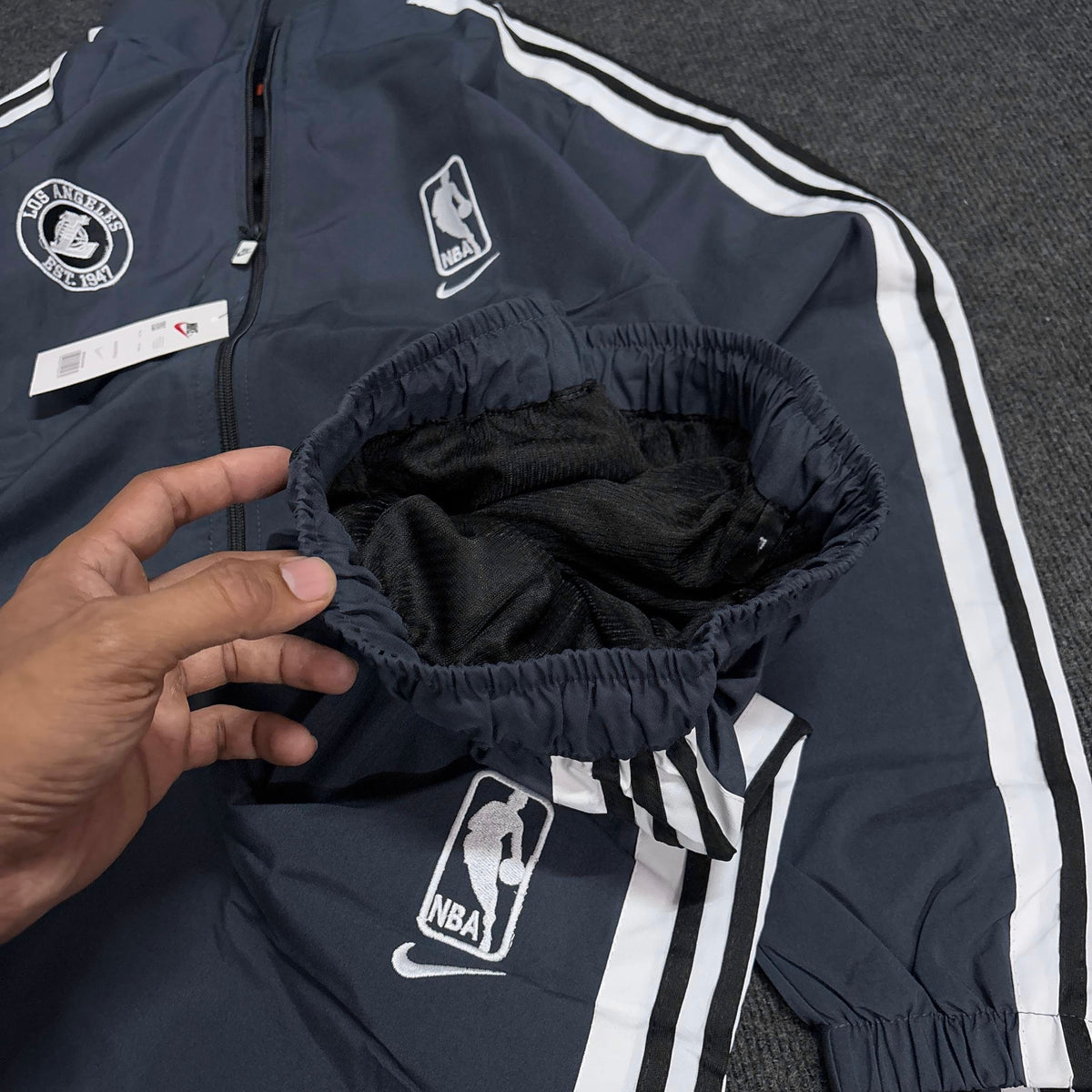 NIKE NAVY TRACKSUIT SET