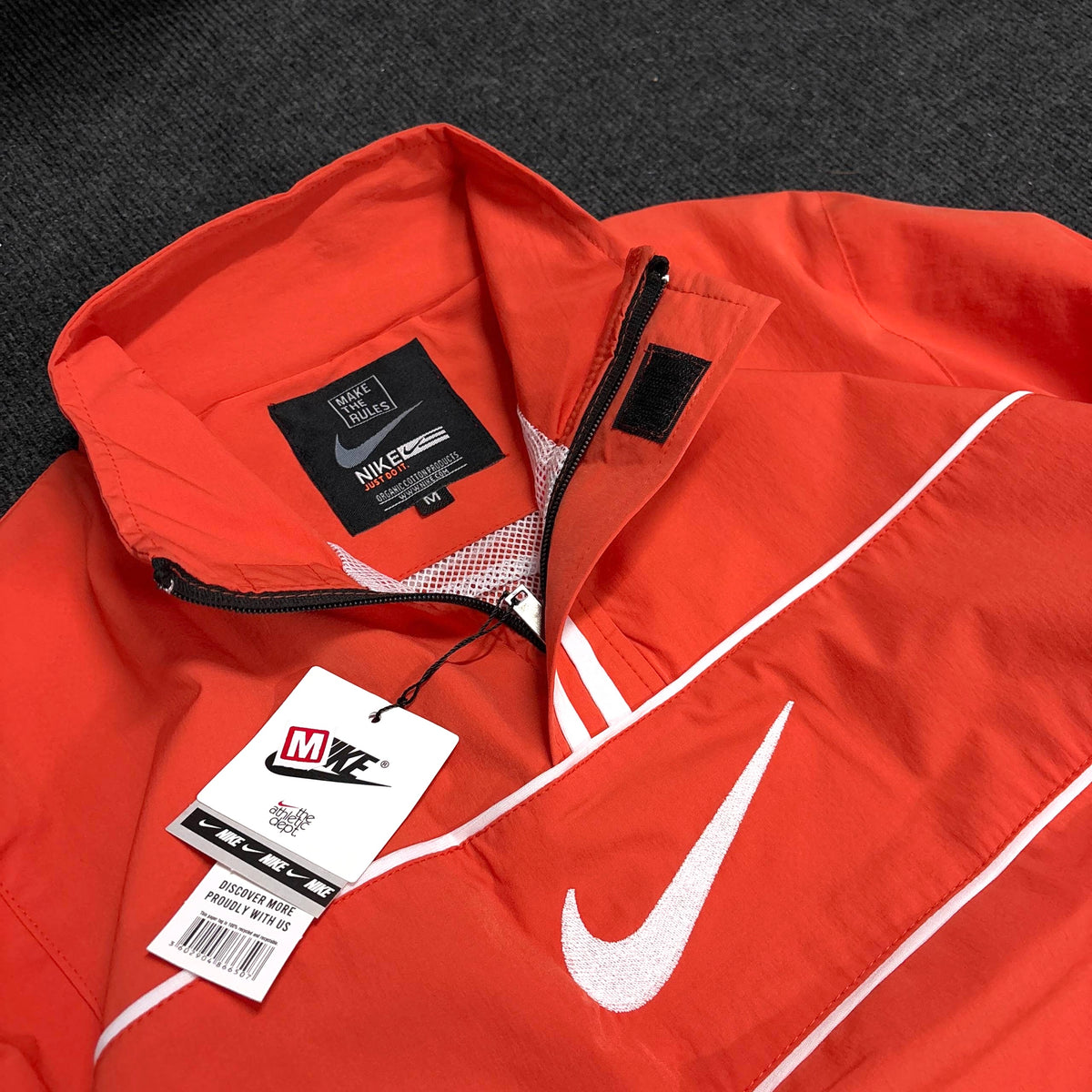 NIKE ORANGE JACKET