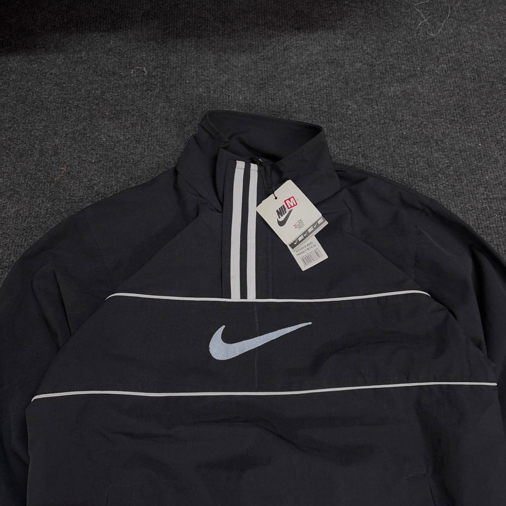 NIKE BLACK JACKET