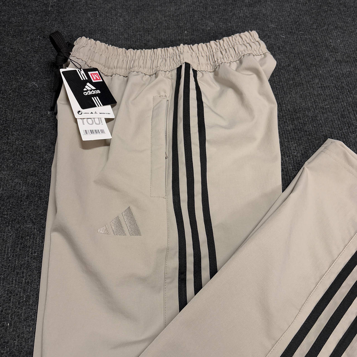 ADIDAS PREMIUM CREAM TRACK