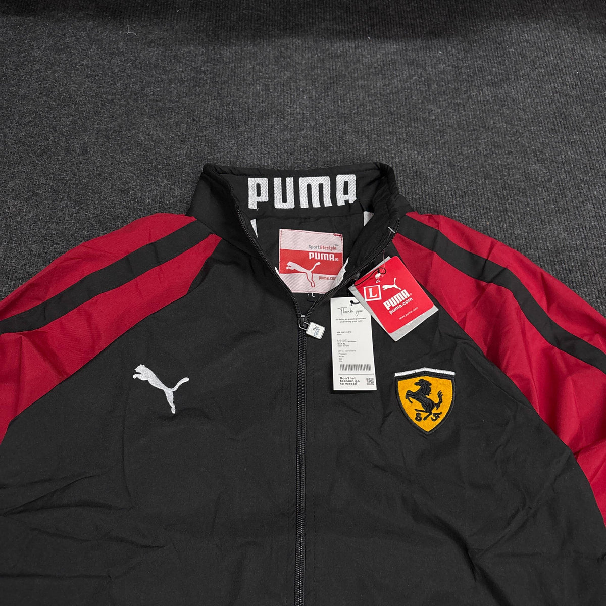 PUMA BLACK RED PREMIUM JACKET