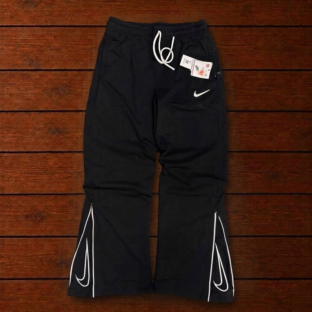NIKE PREMIUM BLACK CONVERTIBLE TRACK