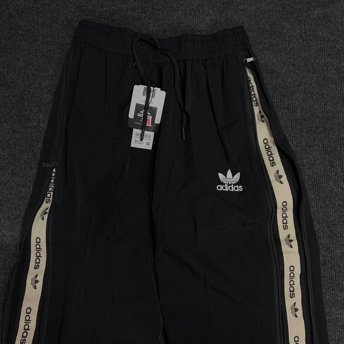 ADIDAS BLACK CONVERTIBLE TRACK
