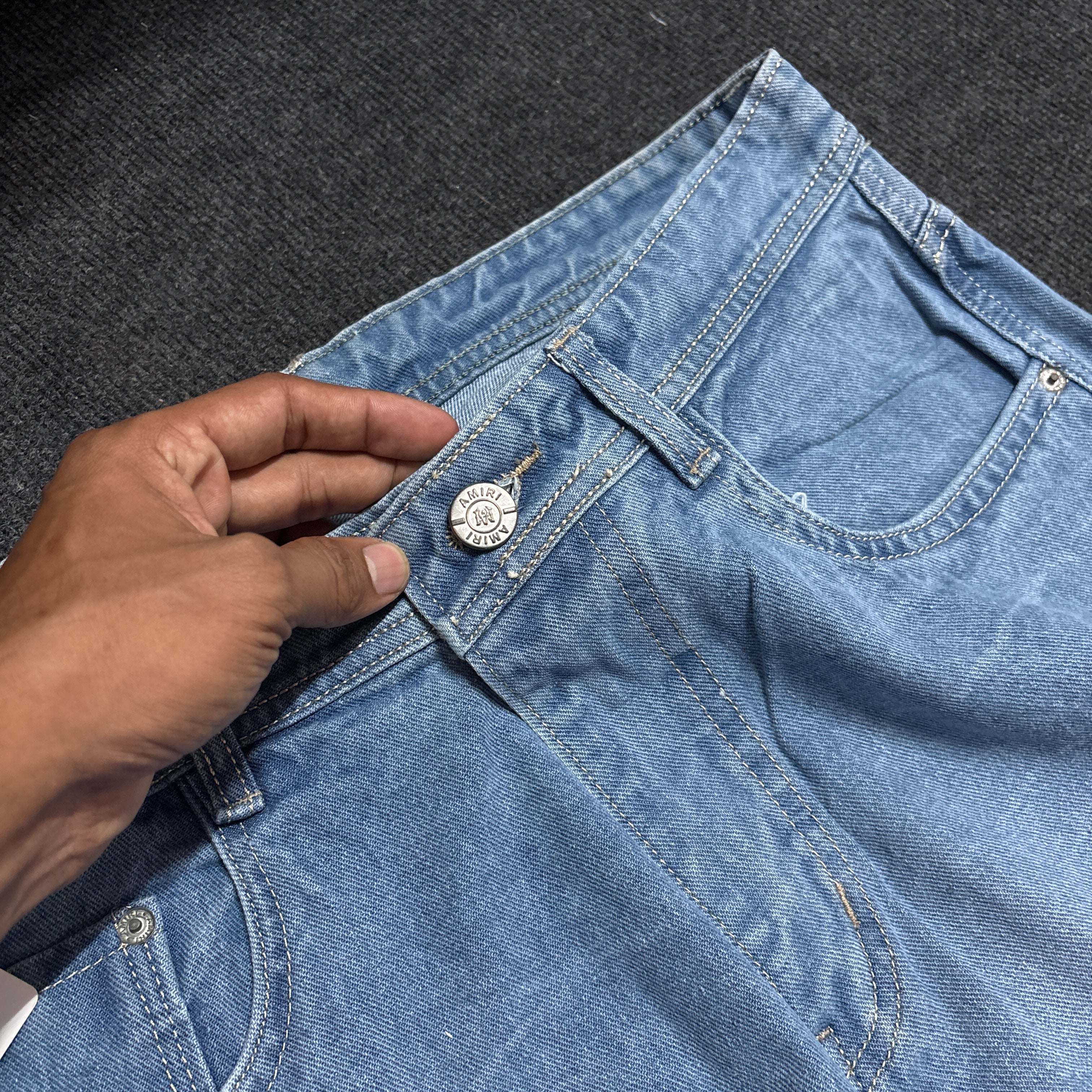 AMIRI BLUE BAGGY DENIM