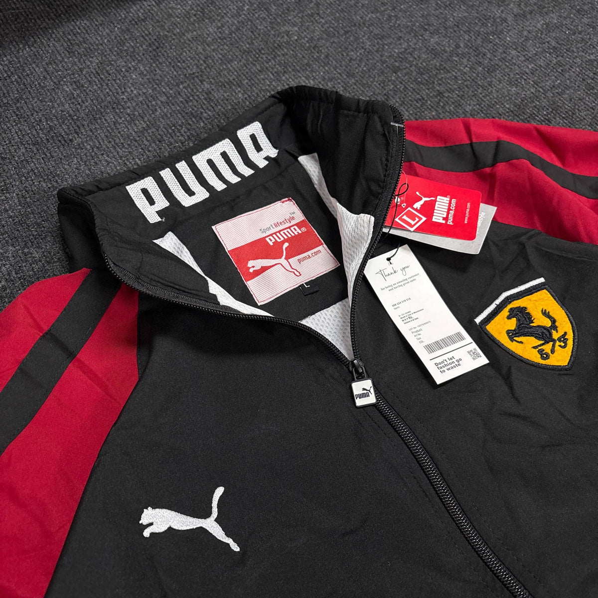 PUMA BLACK RED PREMIUM JACKET