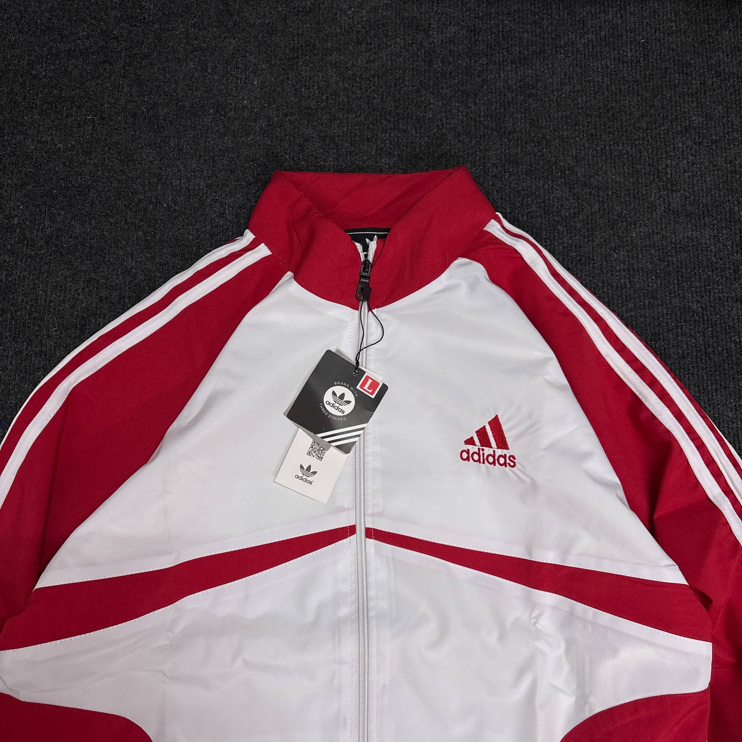 ADIDS WHITE RED JACKET