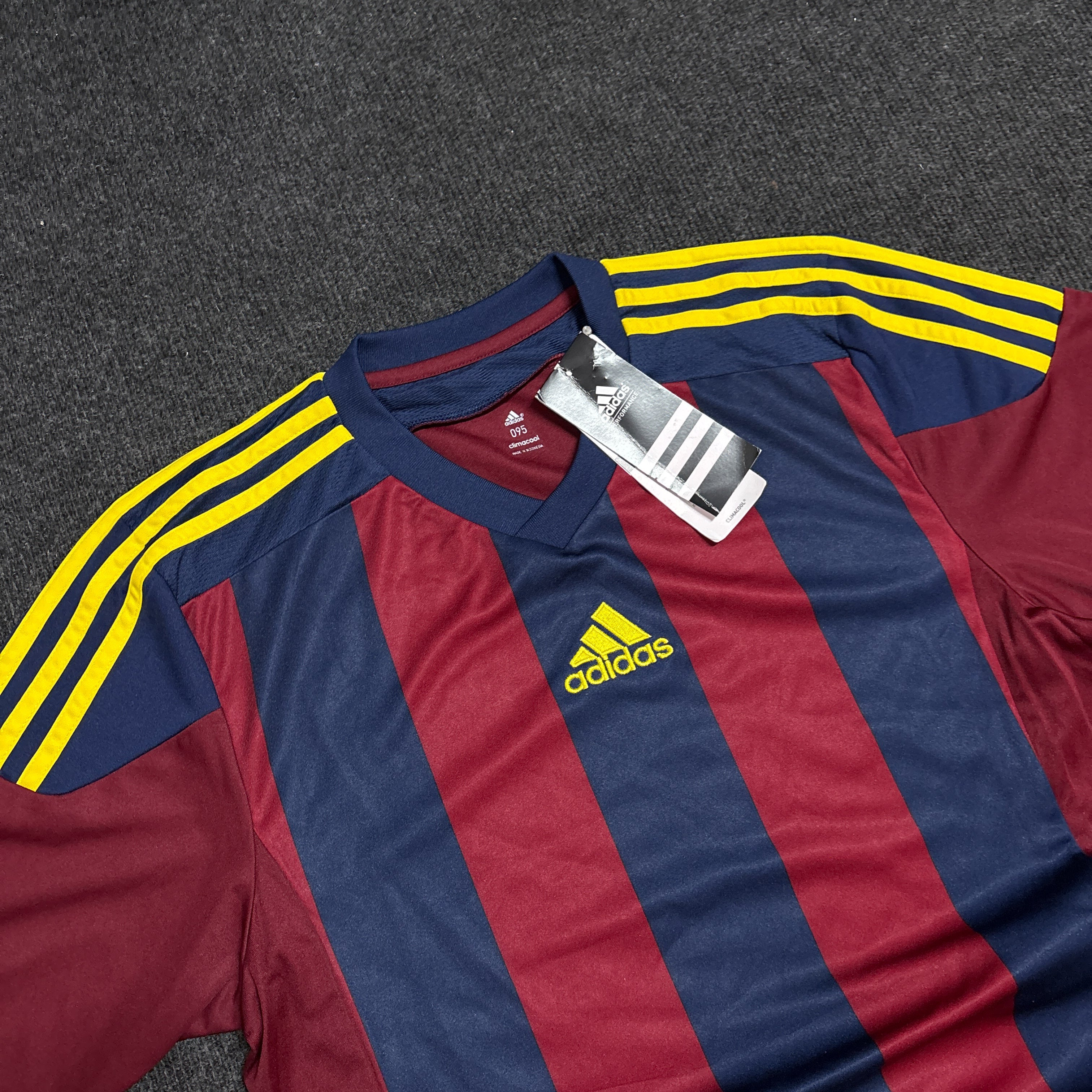 ADIDS MAROON JERSEY