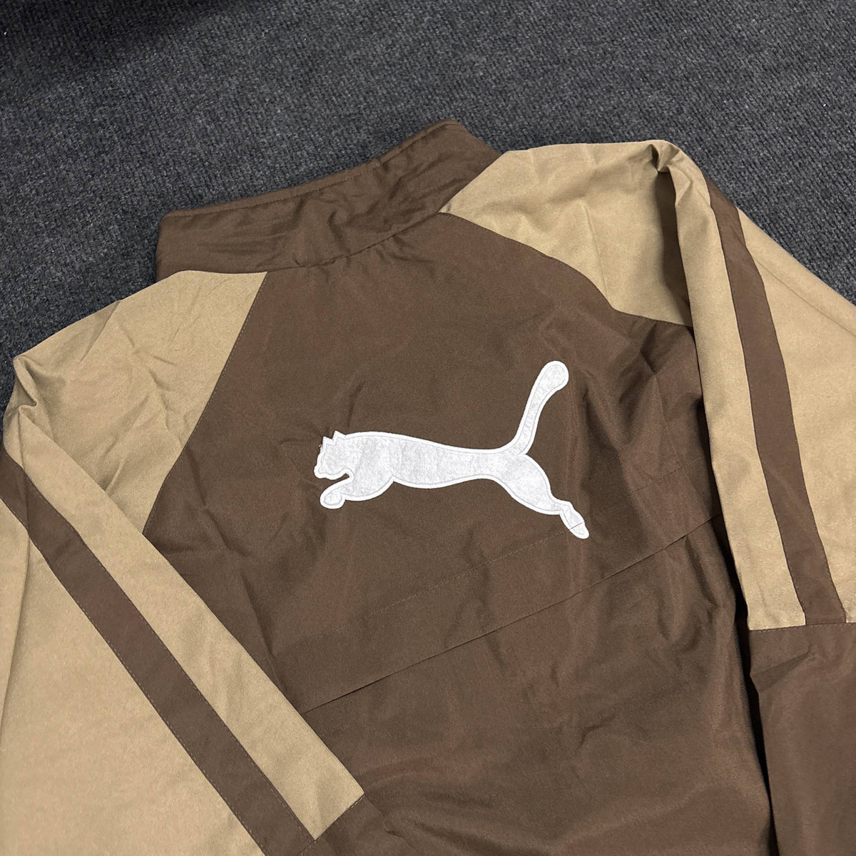 PUMA BROWN PREMIUM JACKET