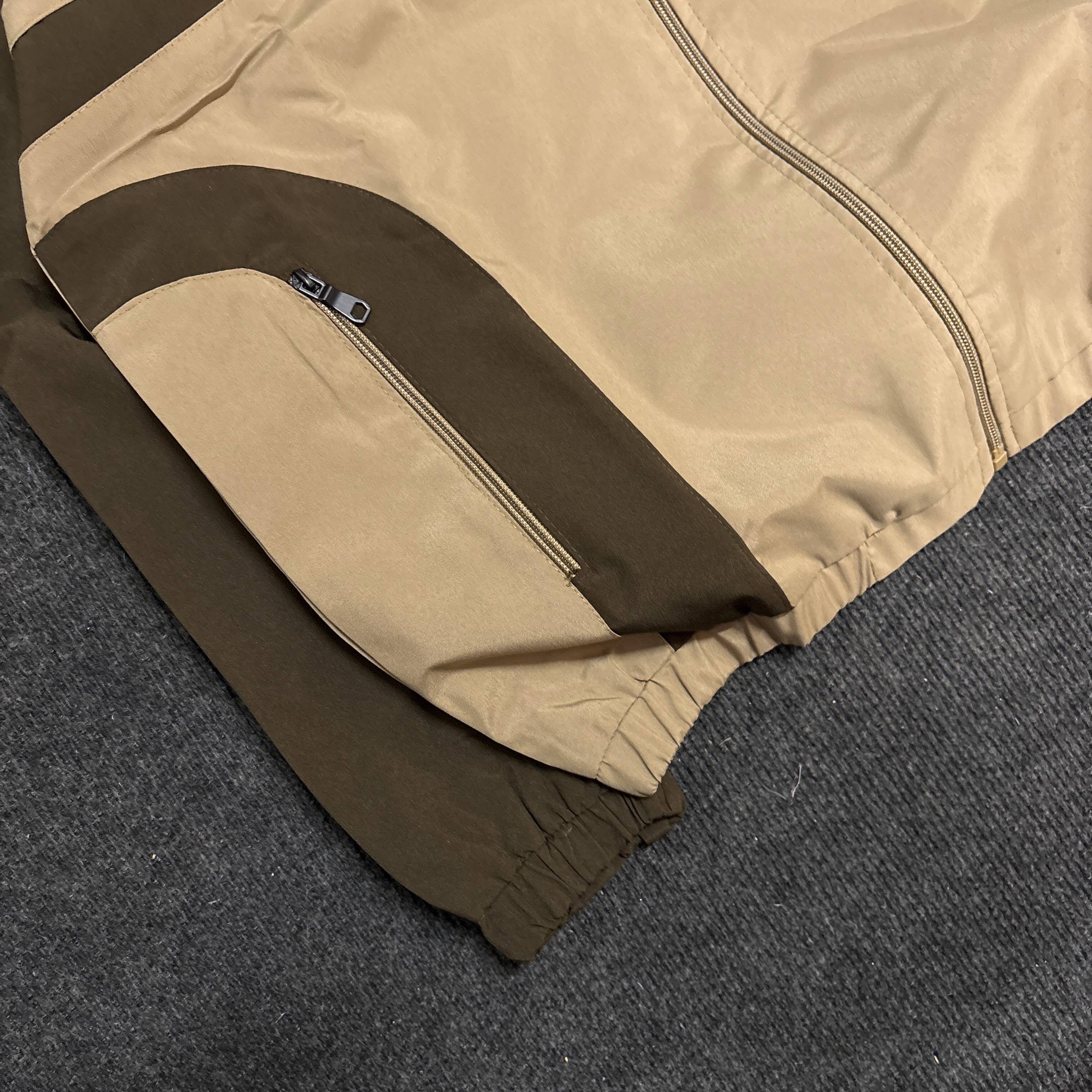 ADIDS LIGHT JACKET