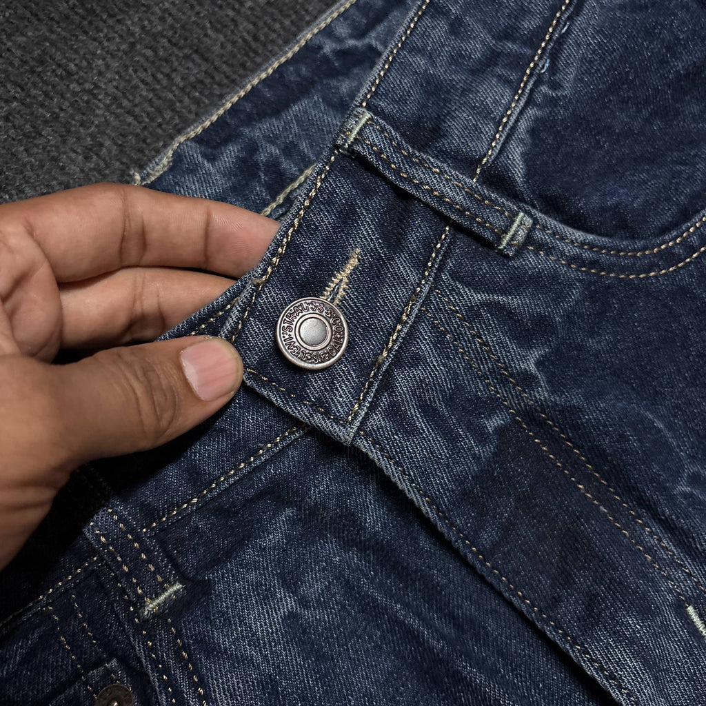 LEVI’S DENIM