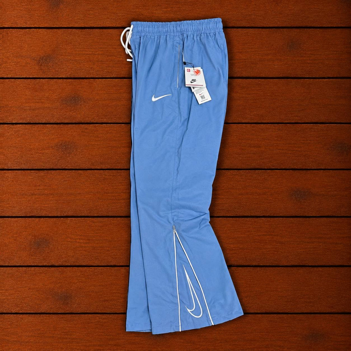 NIKE PREMIUM BLUE CONVERTIBLE TRACK
