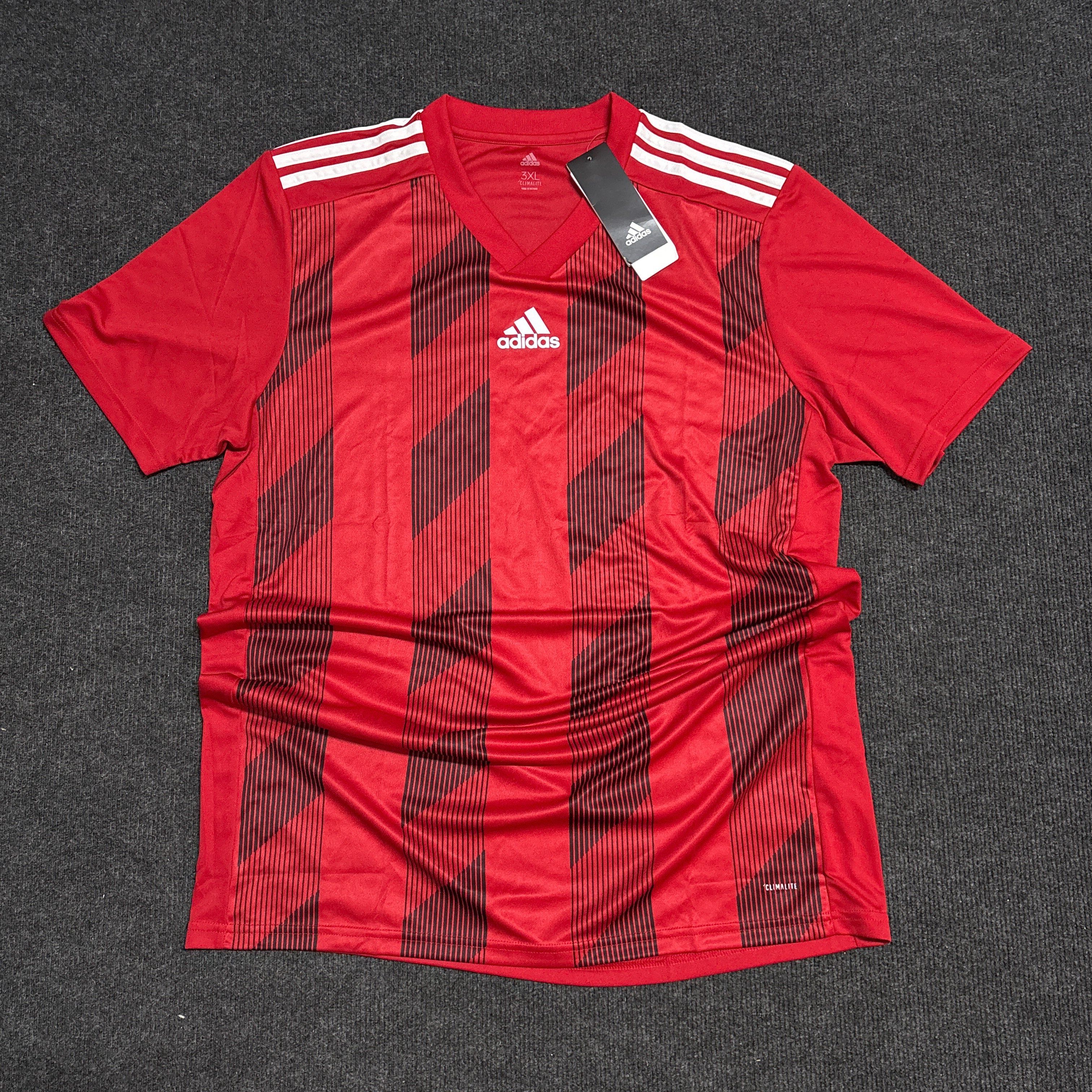 ADIDS RED BLACK LINE