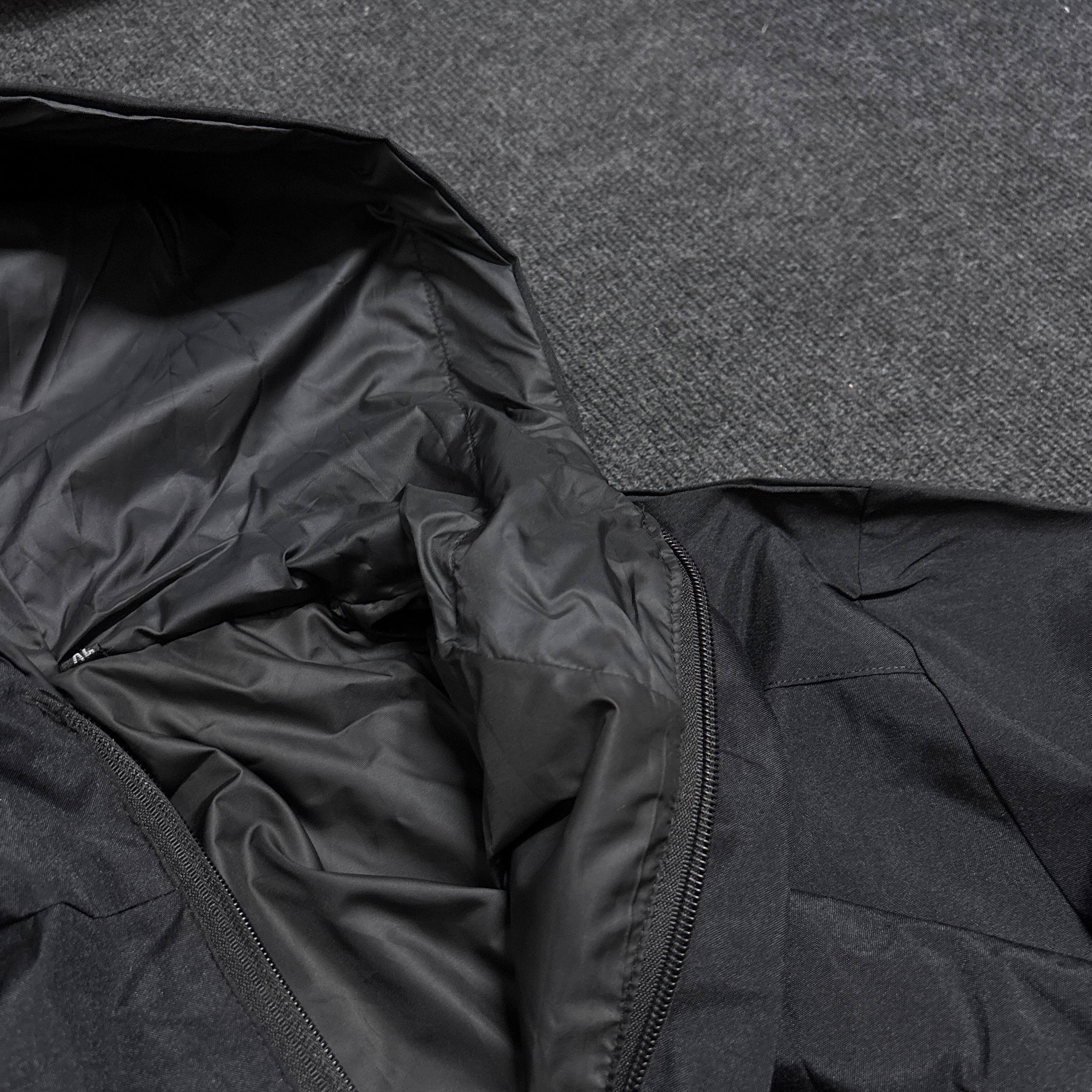 BLACK UOE JACKET