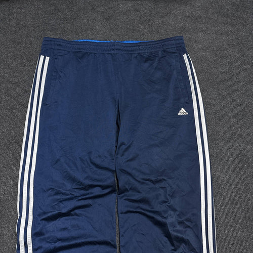 ADIDS BLUE TRACK