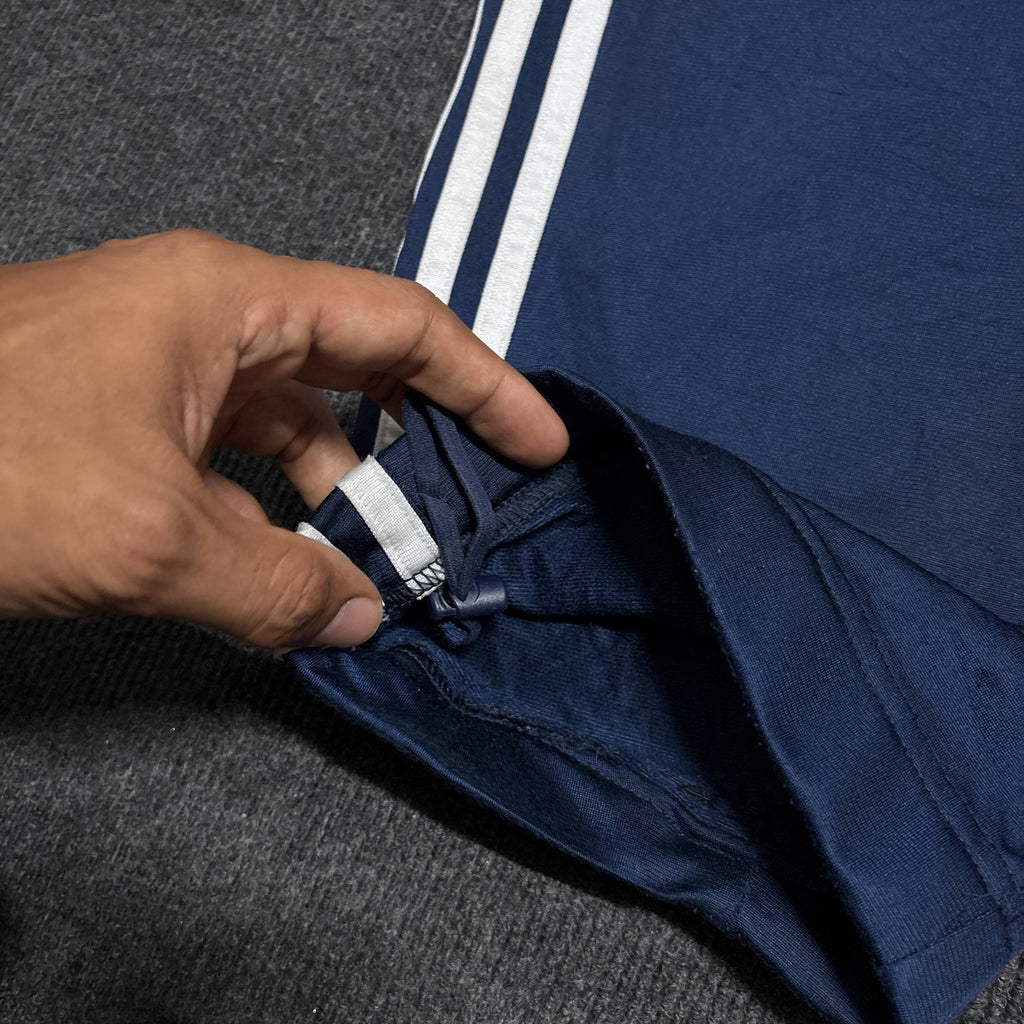 ADIDS BLUE TRACK