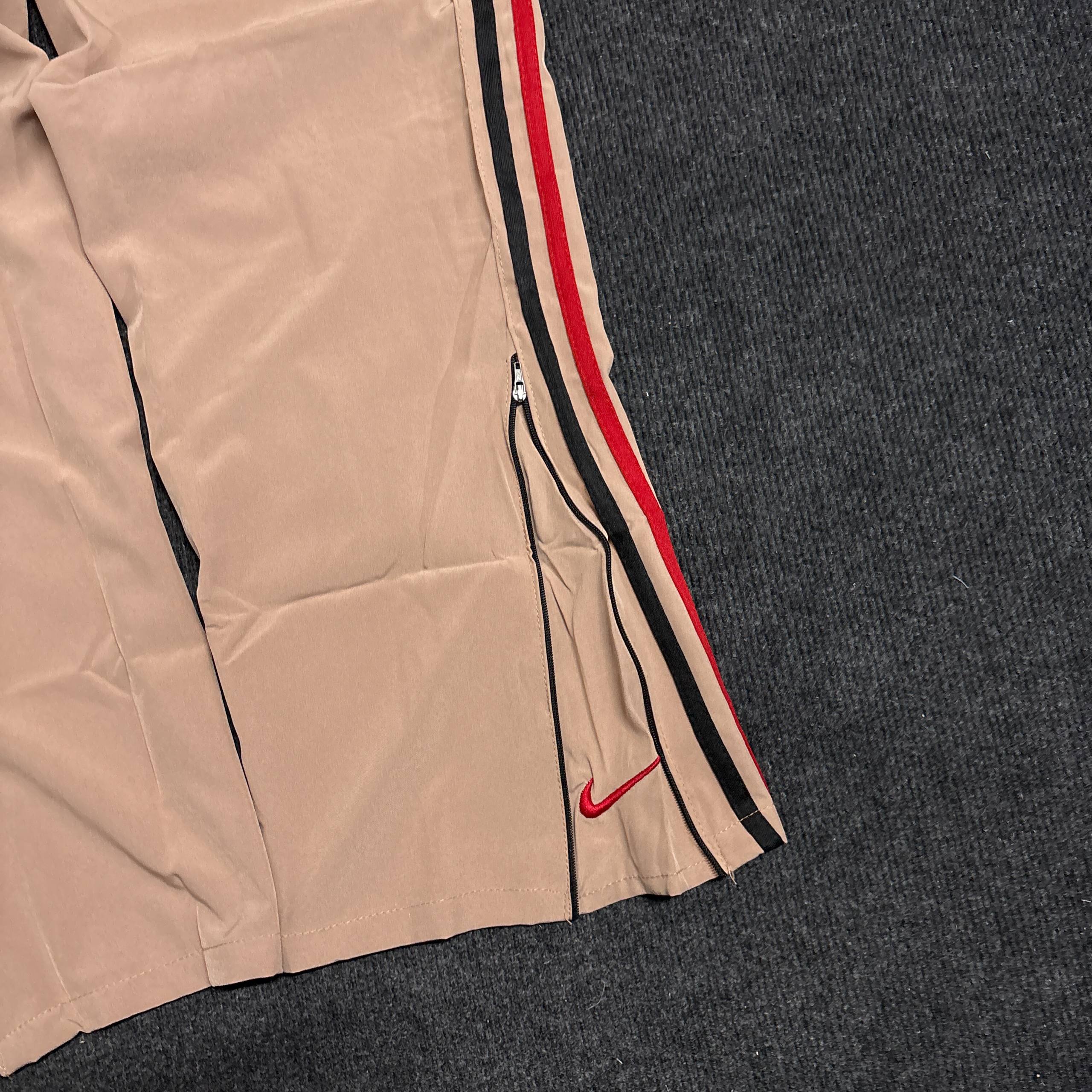 NIKE TRACK PANT