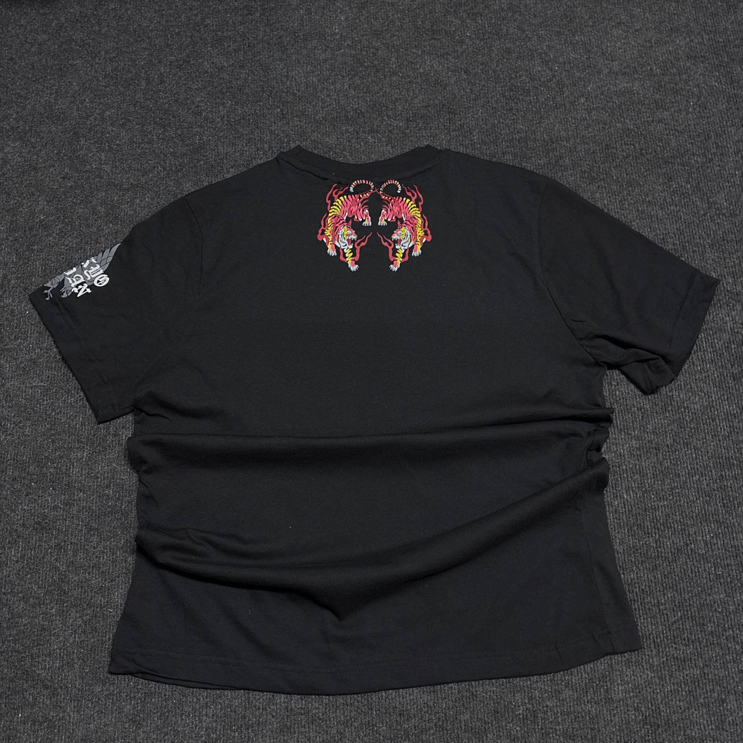 CARBON PRINTED TSHIRT