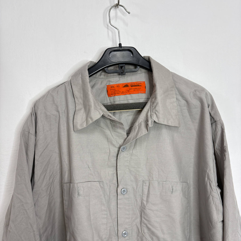 GREY SHIRT