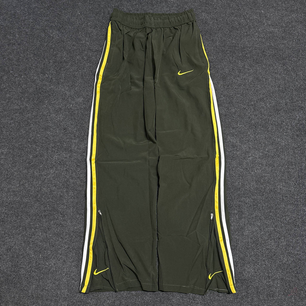 GREEN NIKE TRACK
