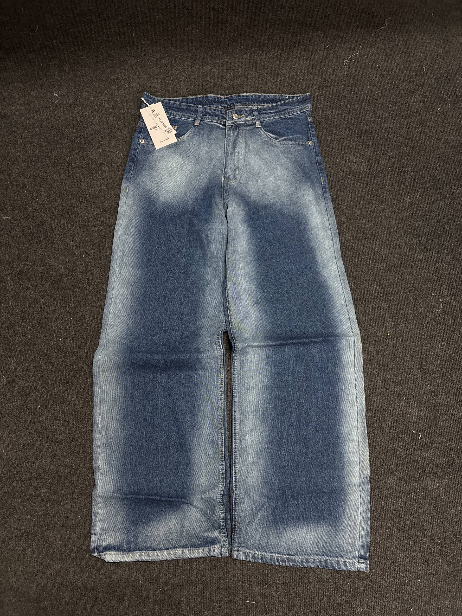 VINTAGE SHADED DENIM