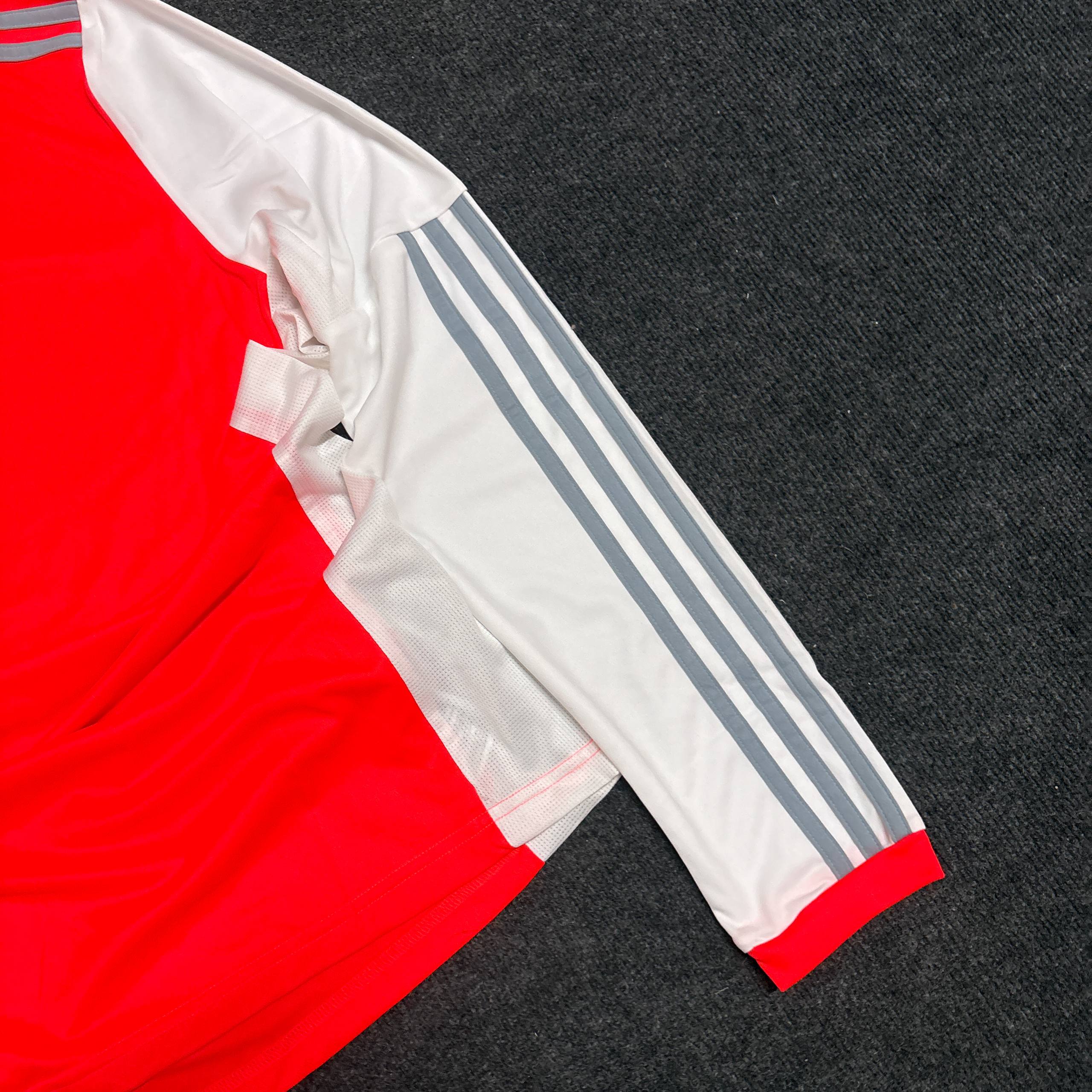 ADIDS ORANGE JERSEY