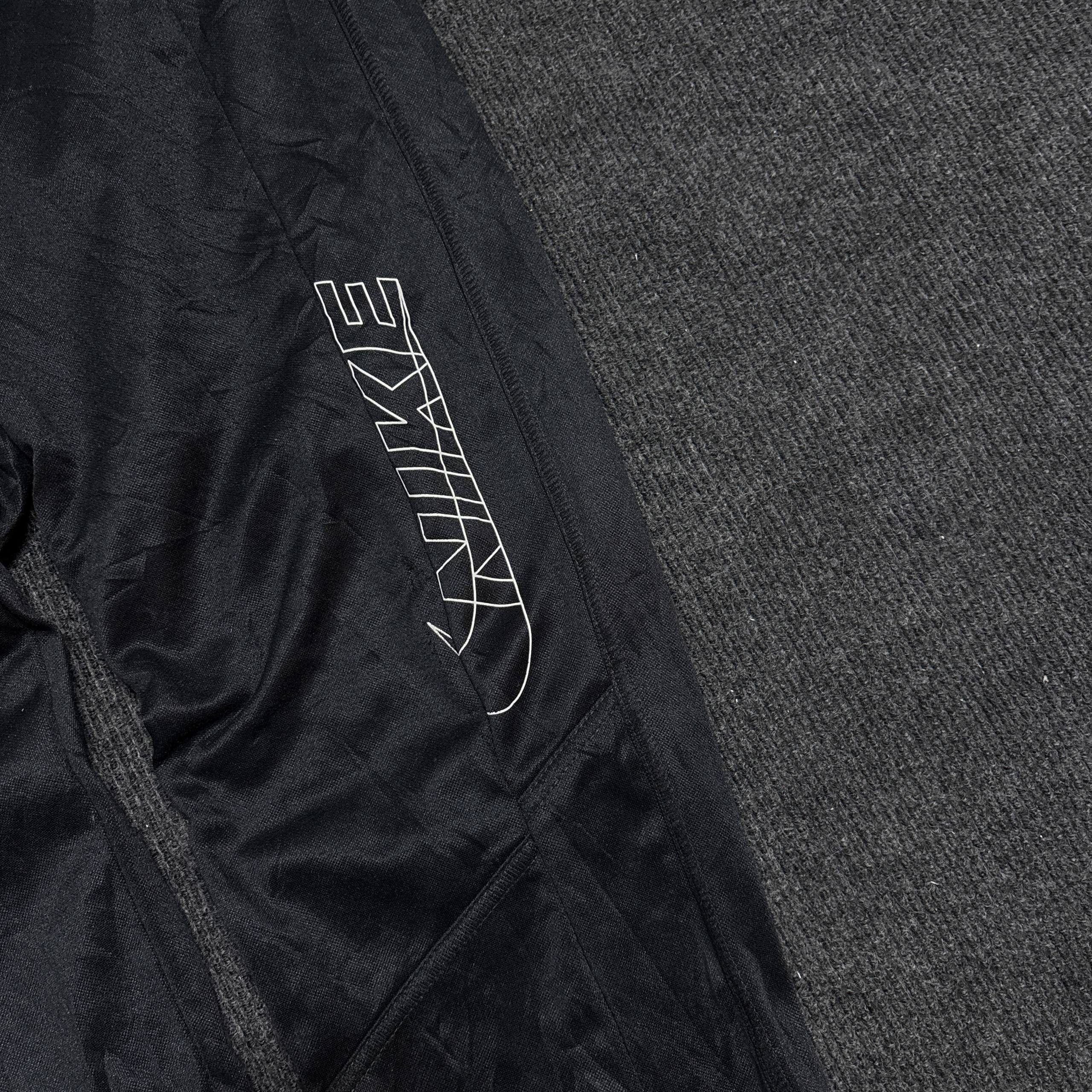 Nike black track