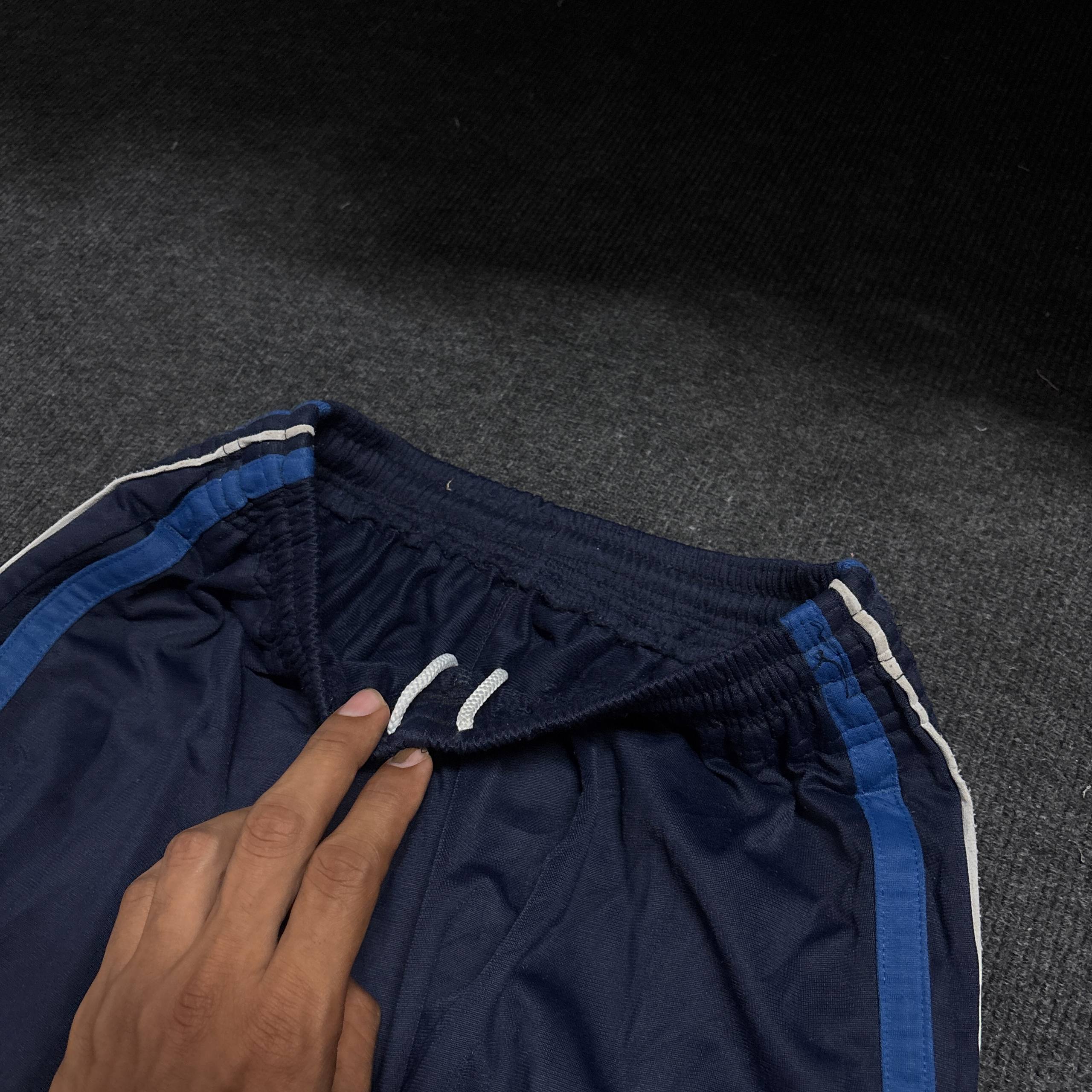 CG BLUE TRACK