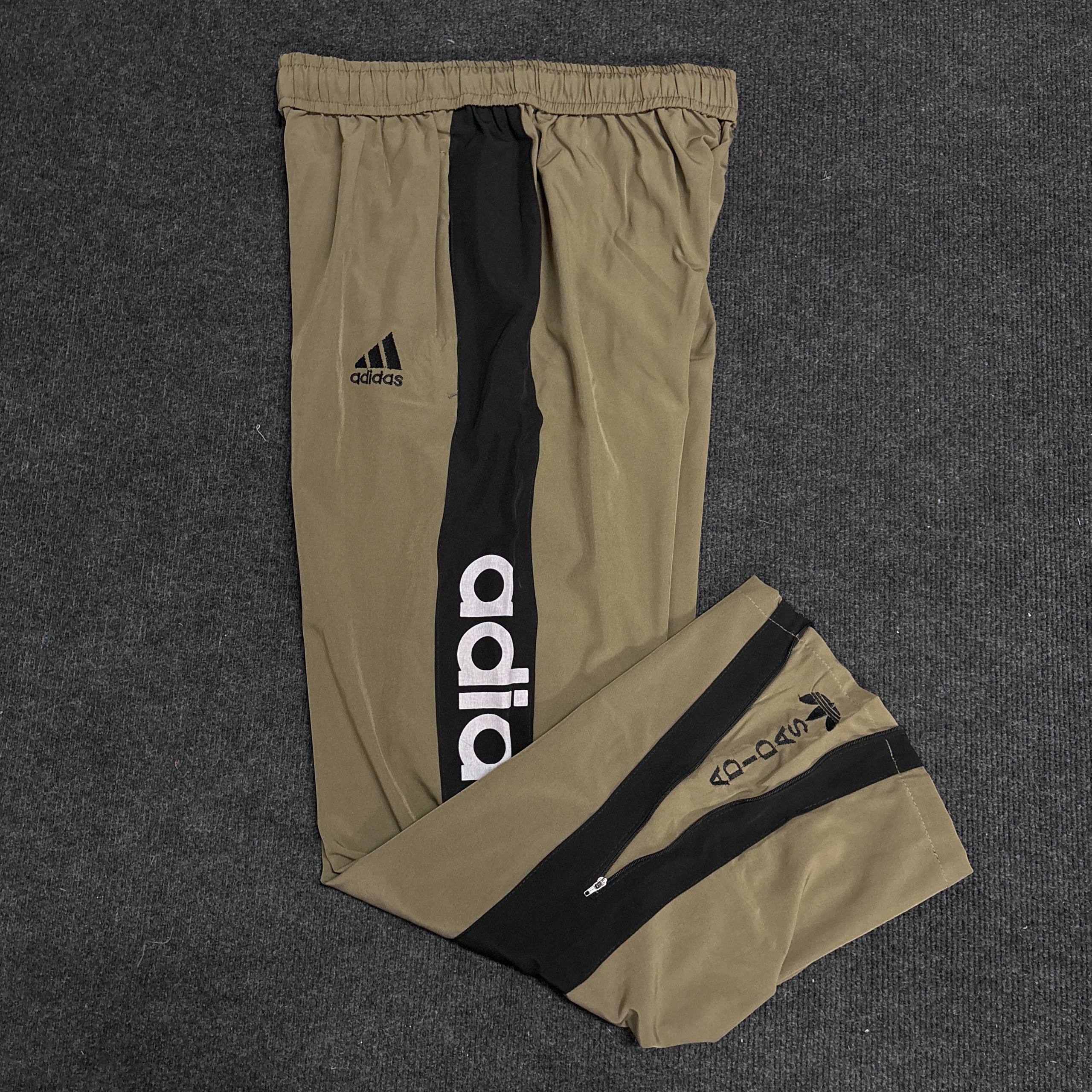 ADIDAS KHAKI BLACK TRACK