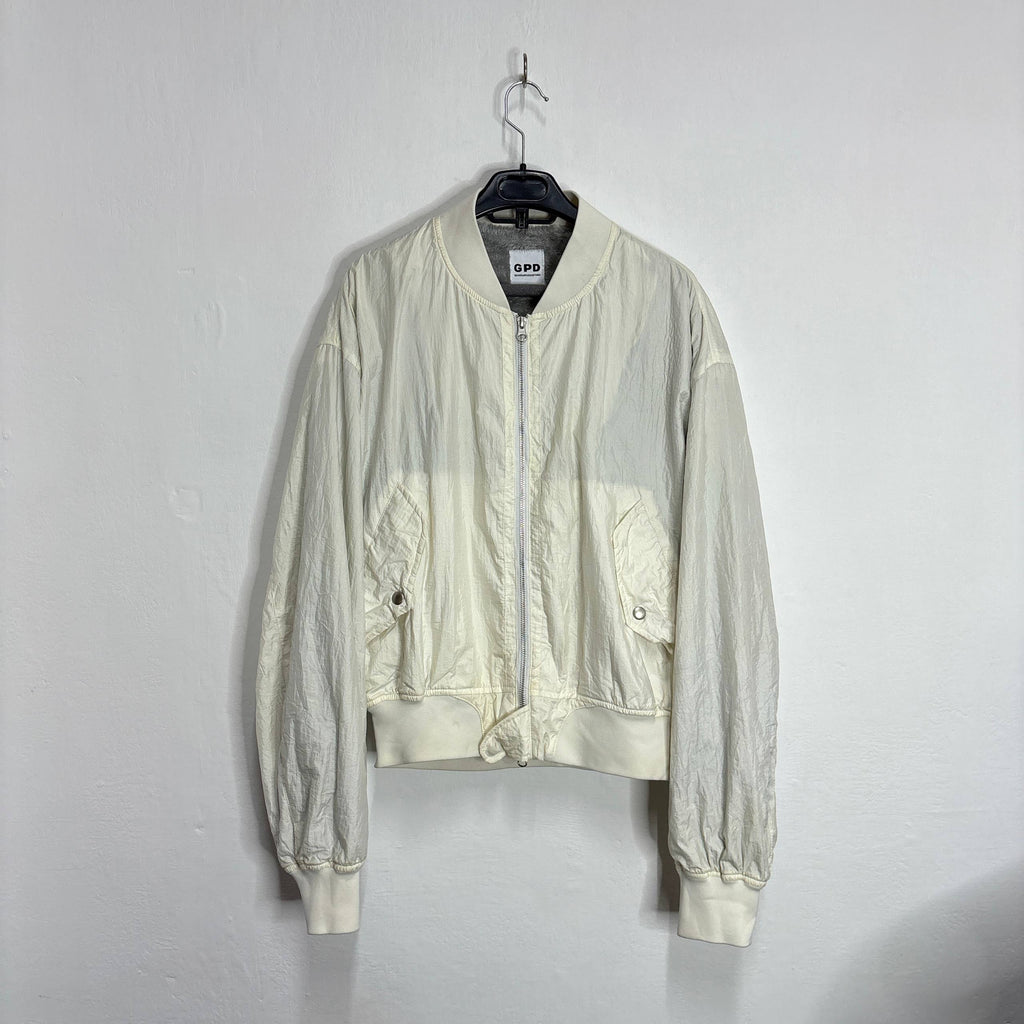 WHITE PUFFER JACKET