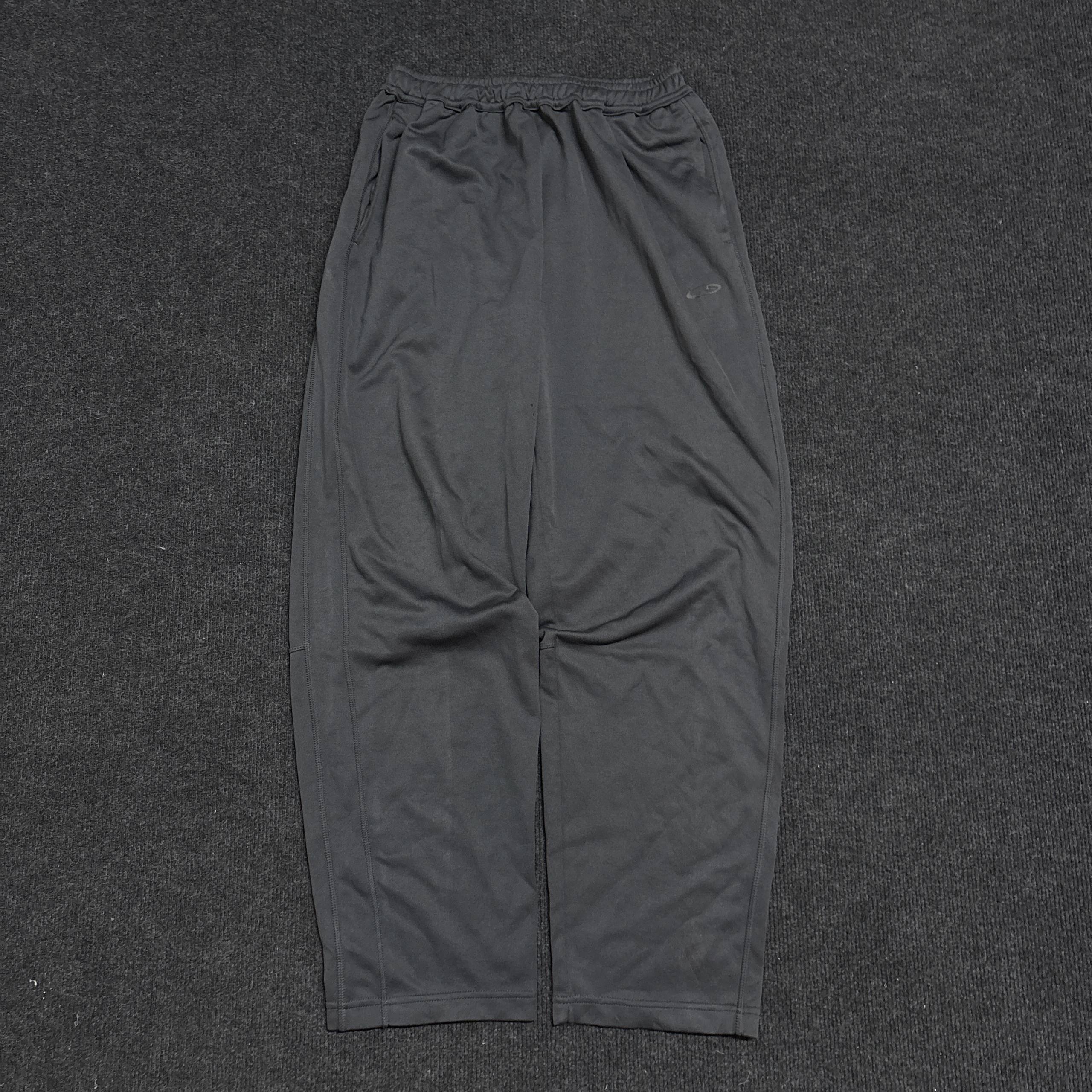CG GREY TRACK