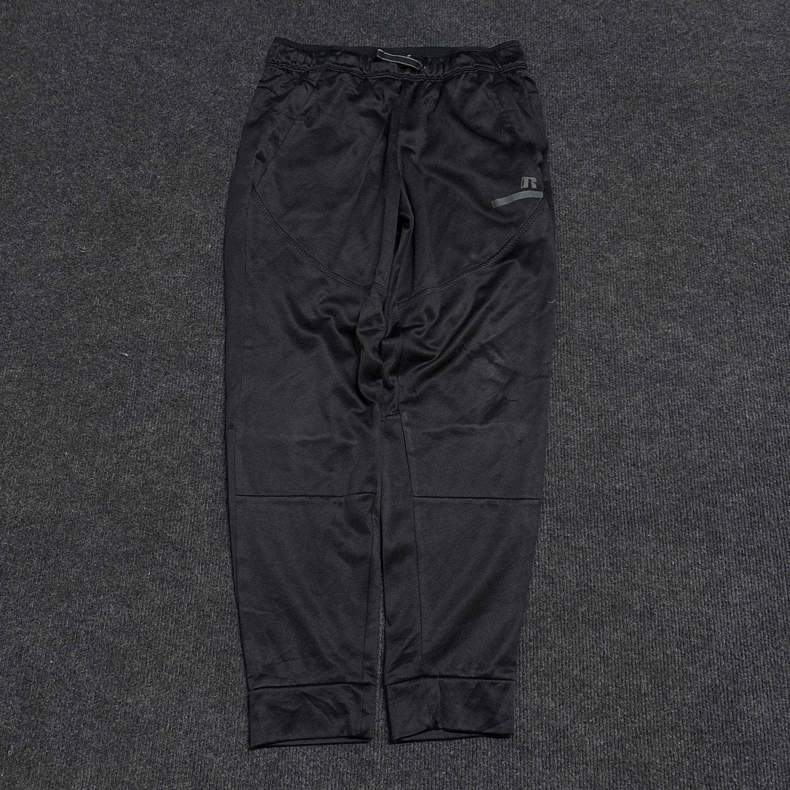 BLACK R TRACK