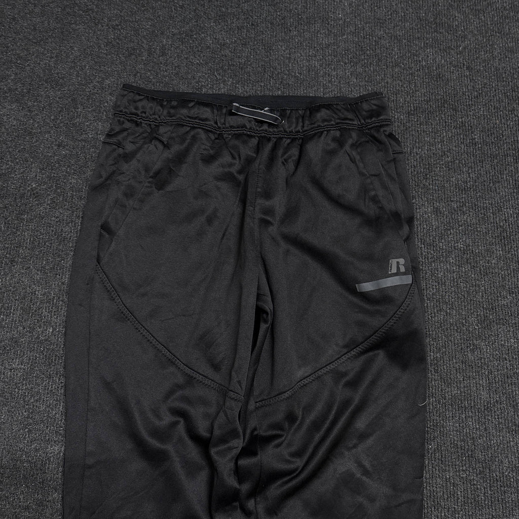 BLACK R TRACK